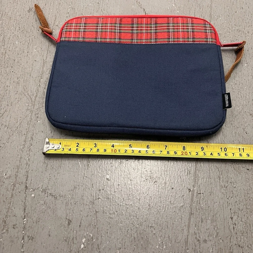 Hersechel Supply Co. Tablet Sleeve‎ Navy Blue Red Plaid 13